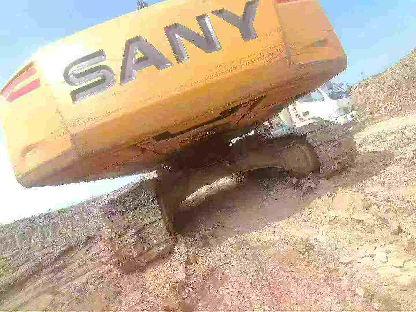 Buy Sany SY245H Used Excavator / 9