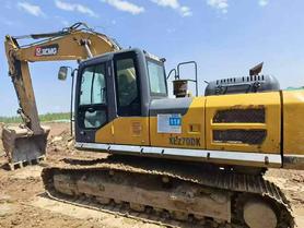 Buy XCMG XE270DK Used Excavator / 2 Buy XCMG XE270DK Used Excavator / 2