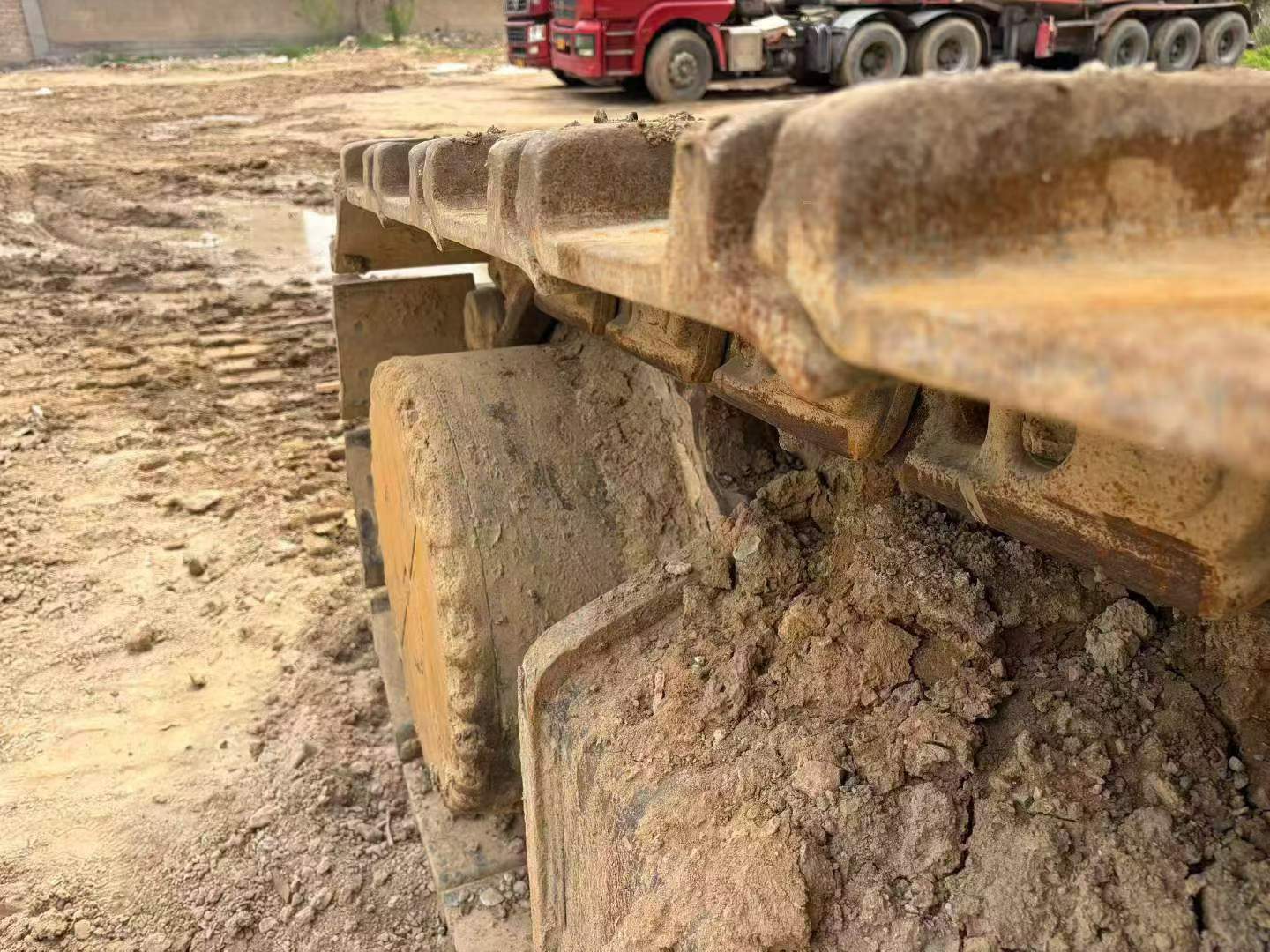 Buy Komatsu WA500-3 Used Excavator / 6 Buy Komatsu WA500-3 Used Excavator / 6