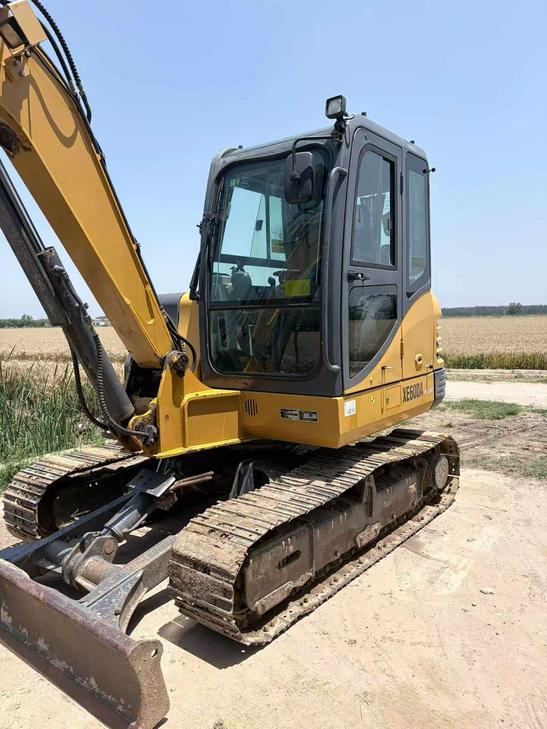 Buy XCMG XE60 Used Excavator / 1