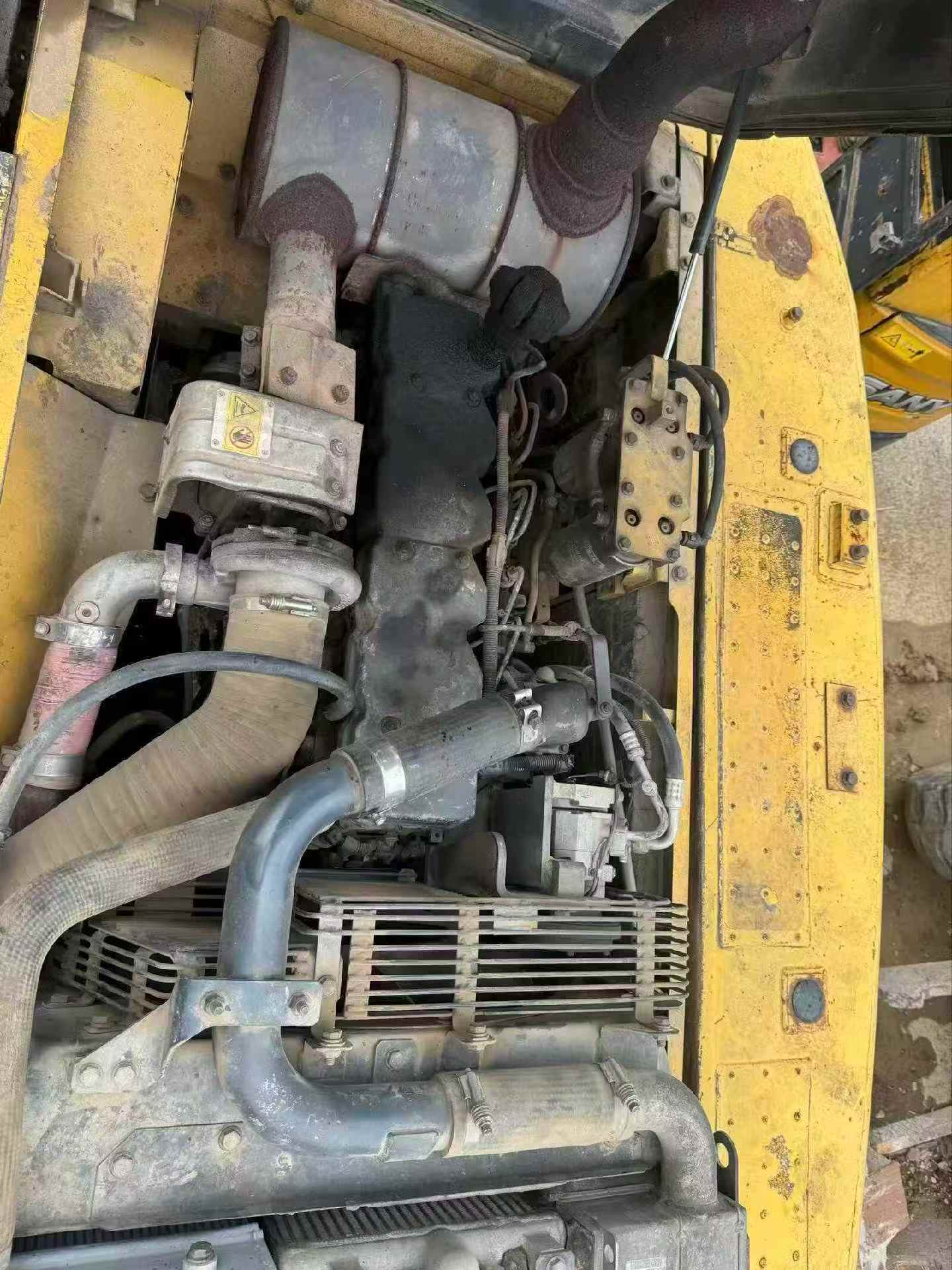 Buy Komatsu PC210LC-8 Used Excavator / 5