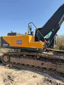 Купить Подержанный Экскаватор Hyundai R350LVS / 6 Купить Подержанный Экскаватор Hyundai R350LVS / 6