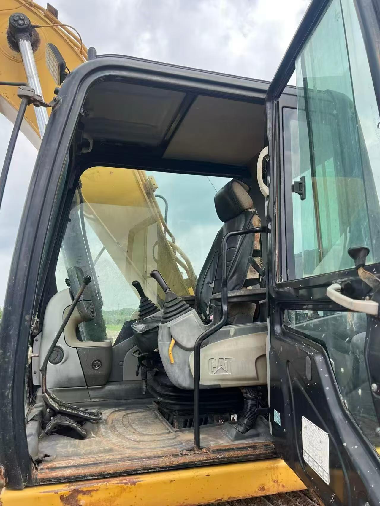 Buy Caterpillar M315 Used Excavator / 8 Buy Caterpillar M315 Used Excavator / 8