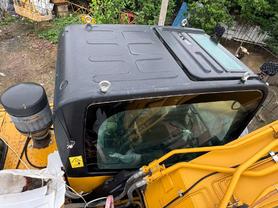 Buy Sany SY200C-S Used Excavator / 4 Buy Sany SY200C-S Used Excavator / 4