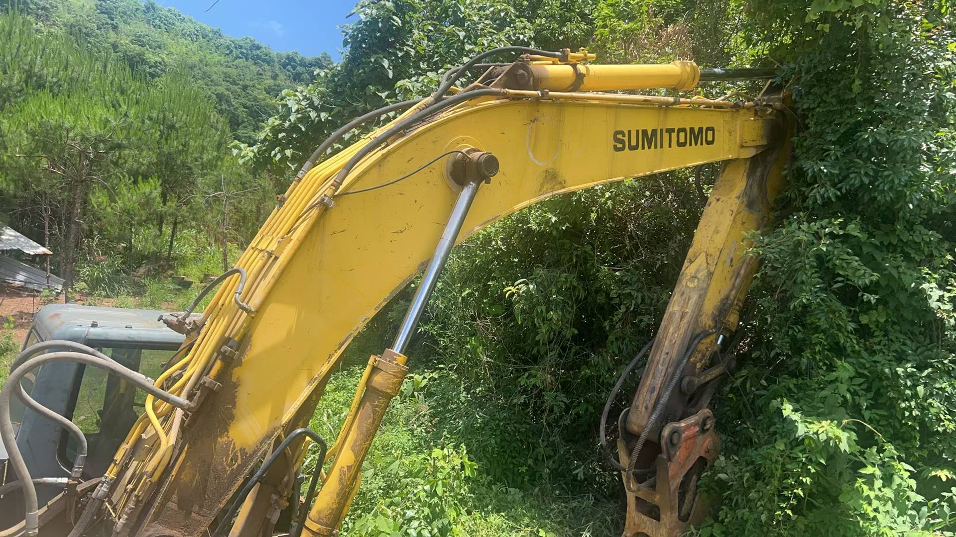 Buy Sumitomo SH360-5 Used Excavator / 3 Buy Sumitomo SH360-5 Used Excavator / 3