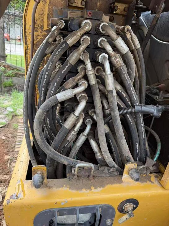 Buy XCMG XE60 Used Excavator / 1