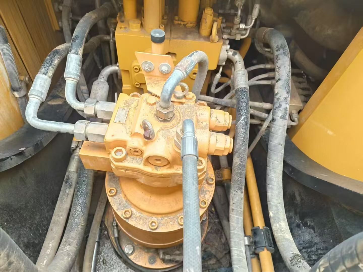 Buy Sany SY215C Used Excavator / 8 Buy Sany SY215C Used Excavator / 8