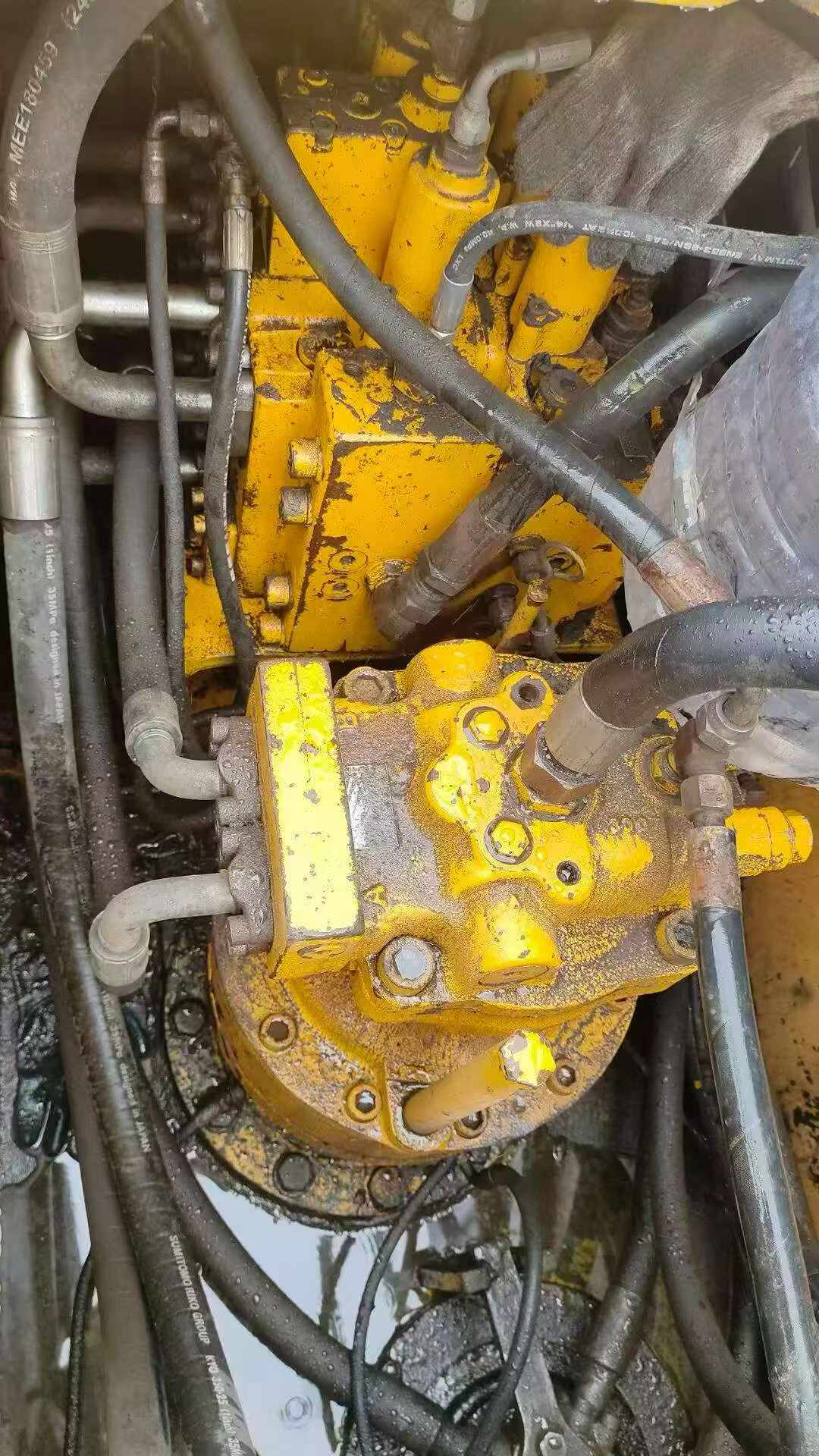 Buy Hyundai R215-7 Used Excavator / 5 Buy Hyundai R215-7 Used Excavator / 5