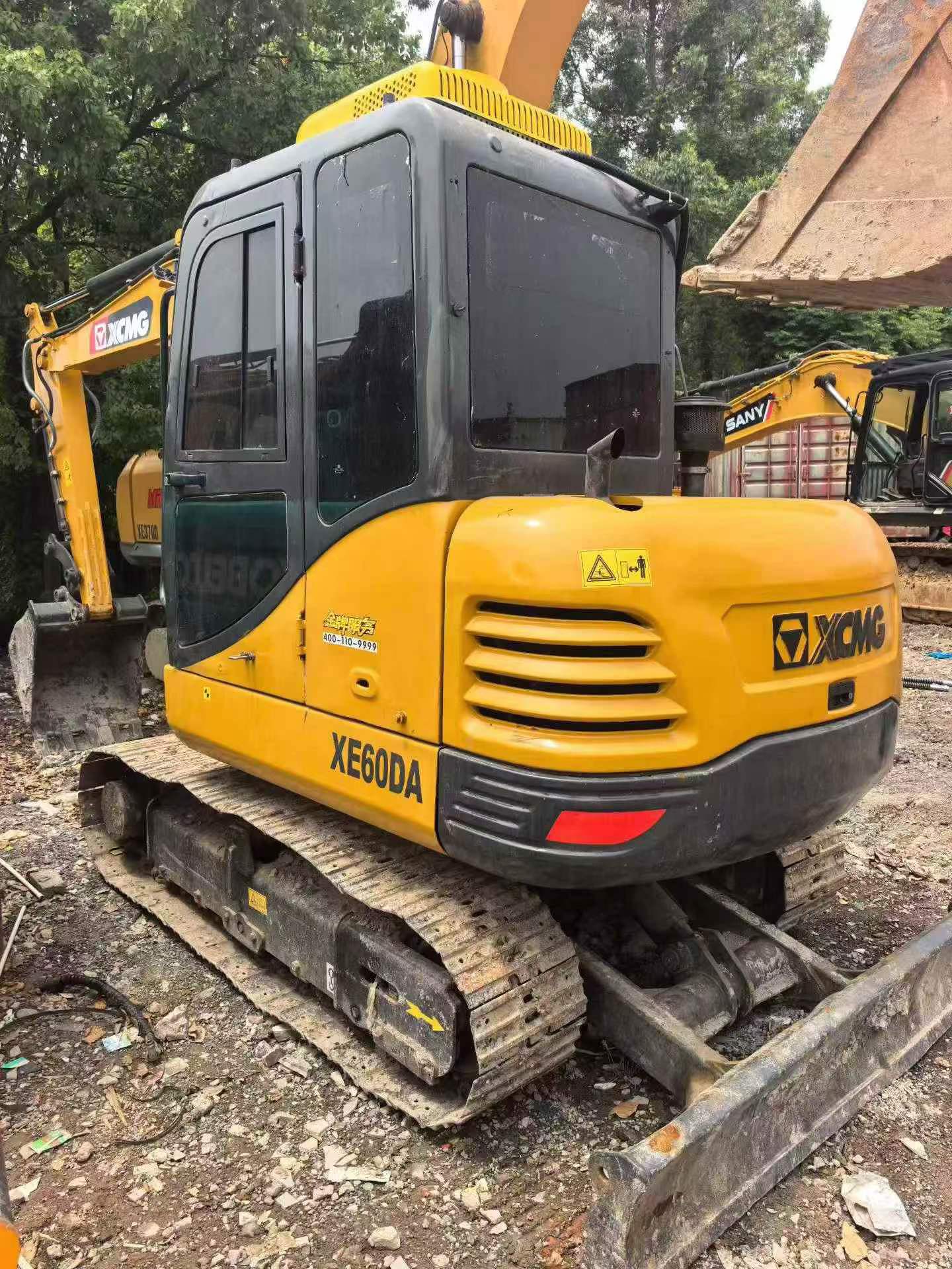 Buy XCMG XE60 Used Excavator / 1
