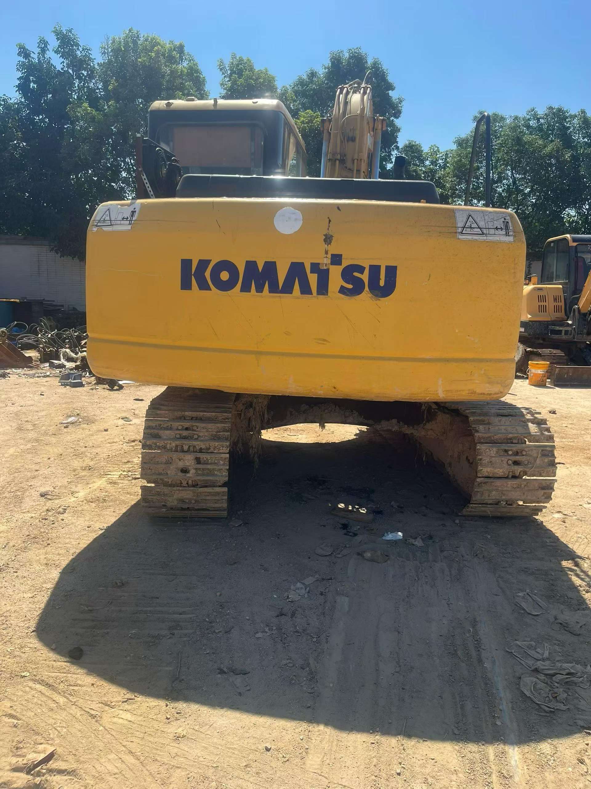Buy Komatsu PC130-7 Used Excavator / 3