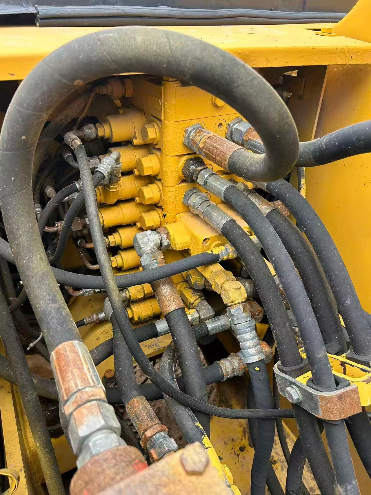 Buy Komatsu PC120-6E Used Excavator / 6