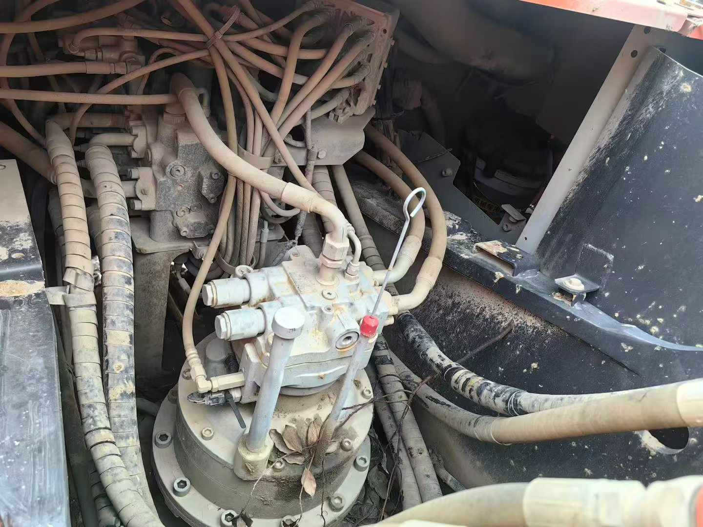 Buy Hitachi ZX240-5A Used Excavator / 7