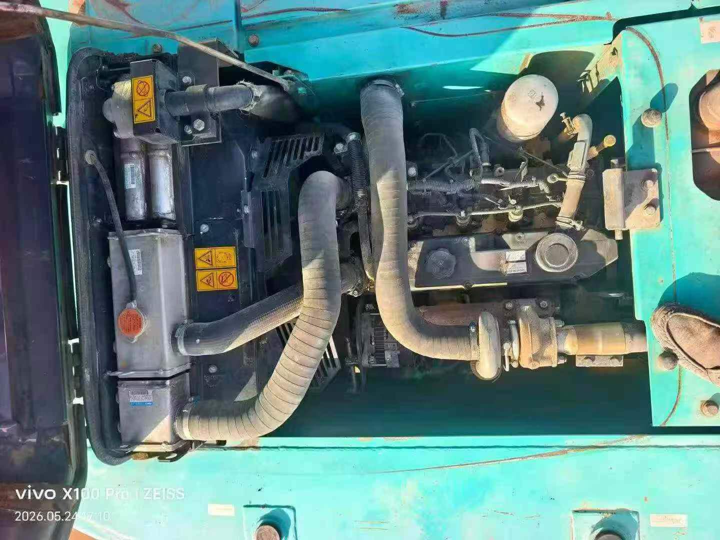 Buy Kobelco SK140 Used Excavator / 6