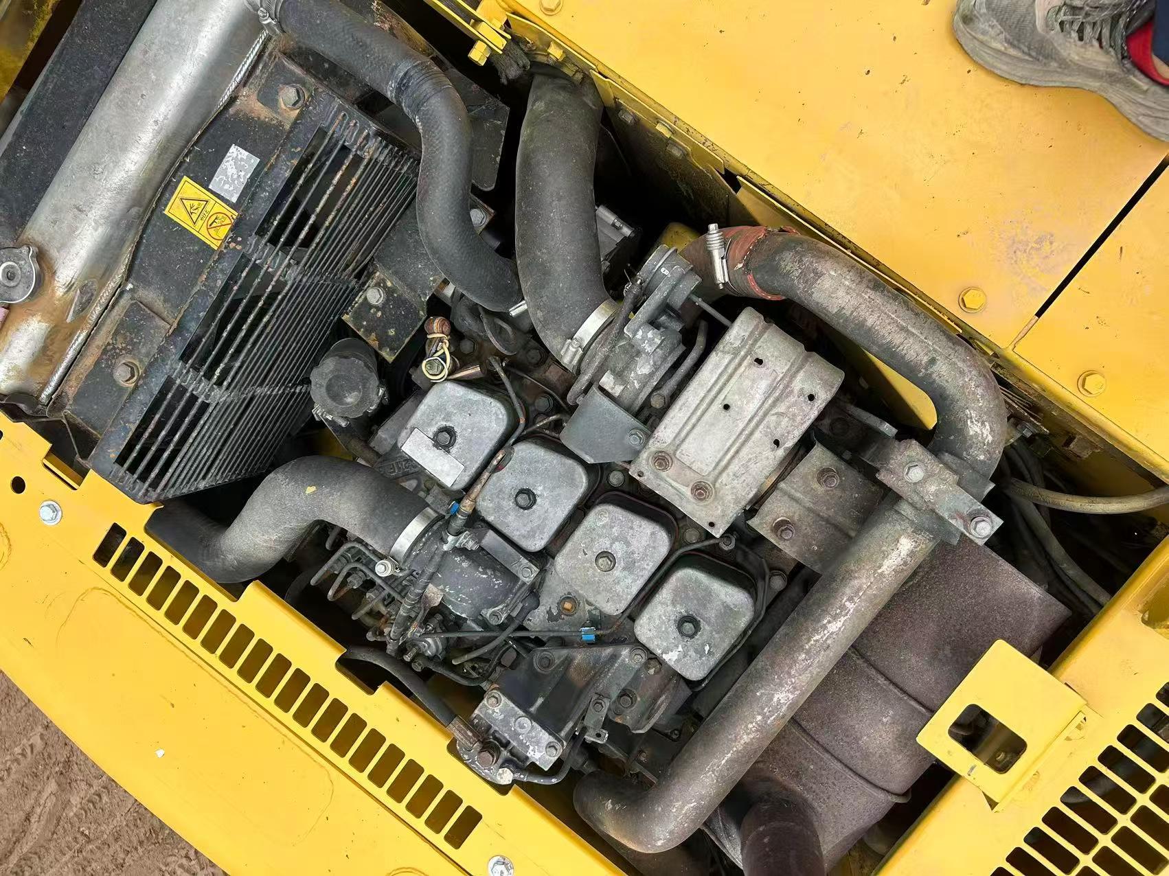 Buy Komatsu PC120-6E Used Excavator / 8