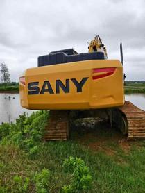 Buy Sany SY205C Used Excavator / 2 Buy Sany SY205C Used Excavator / 2