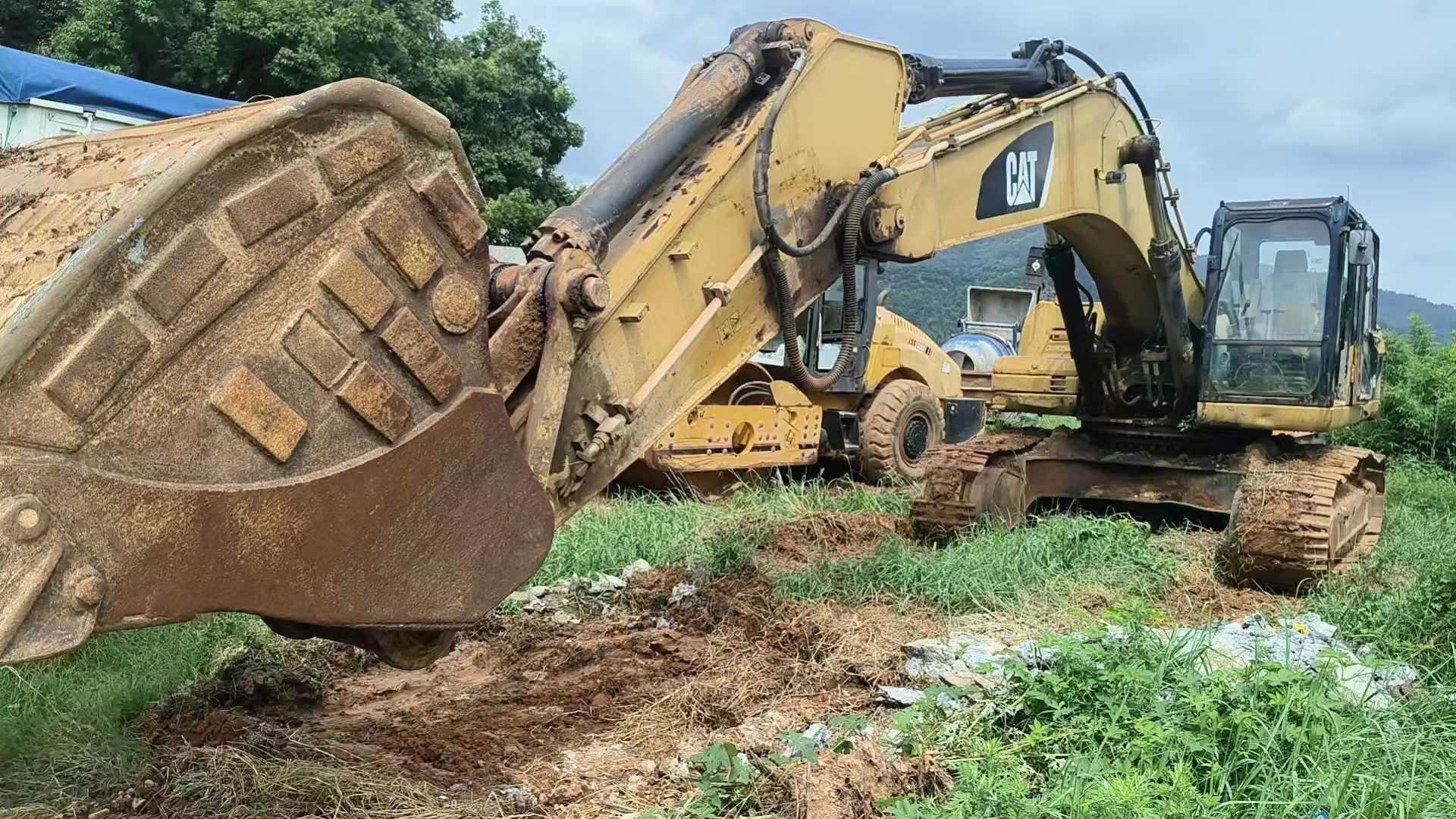 Buy Caterpillar 336E Used Excavator / 3