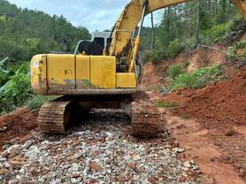 Buy Sumitomo SH120 Used Excavator / 2 Buy Sumitomo SH120 Used Excavator / 2