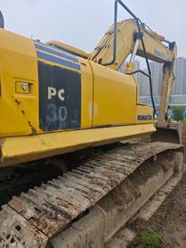 Buy Komatsu PC270-7 Used Excavator / 4 Buy Komatsu PC270-7 Used Excavator / 4