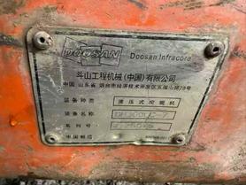 Buy Doosan DH300-7 Used Excavator / 5 Buy Doosan DH300-7 Used Excavator / 5