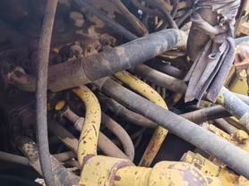 Buy Komatsu PC210-6 Used Excavator / 4 Buy Komatsu PC210-6 Used Excavator / 4