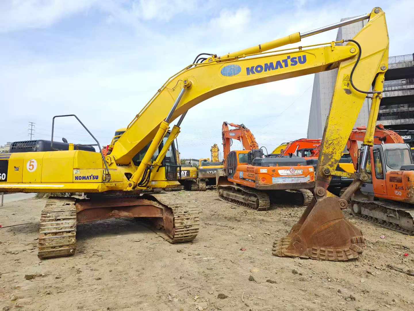Buy Komatsu PC360-7 Used Excavator / 7