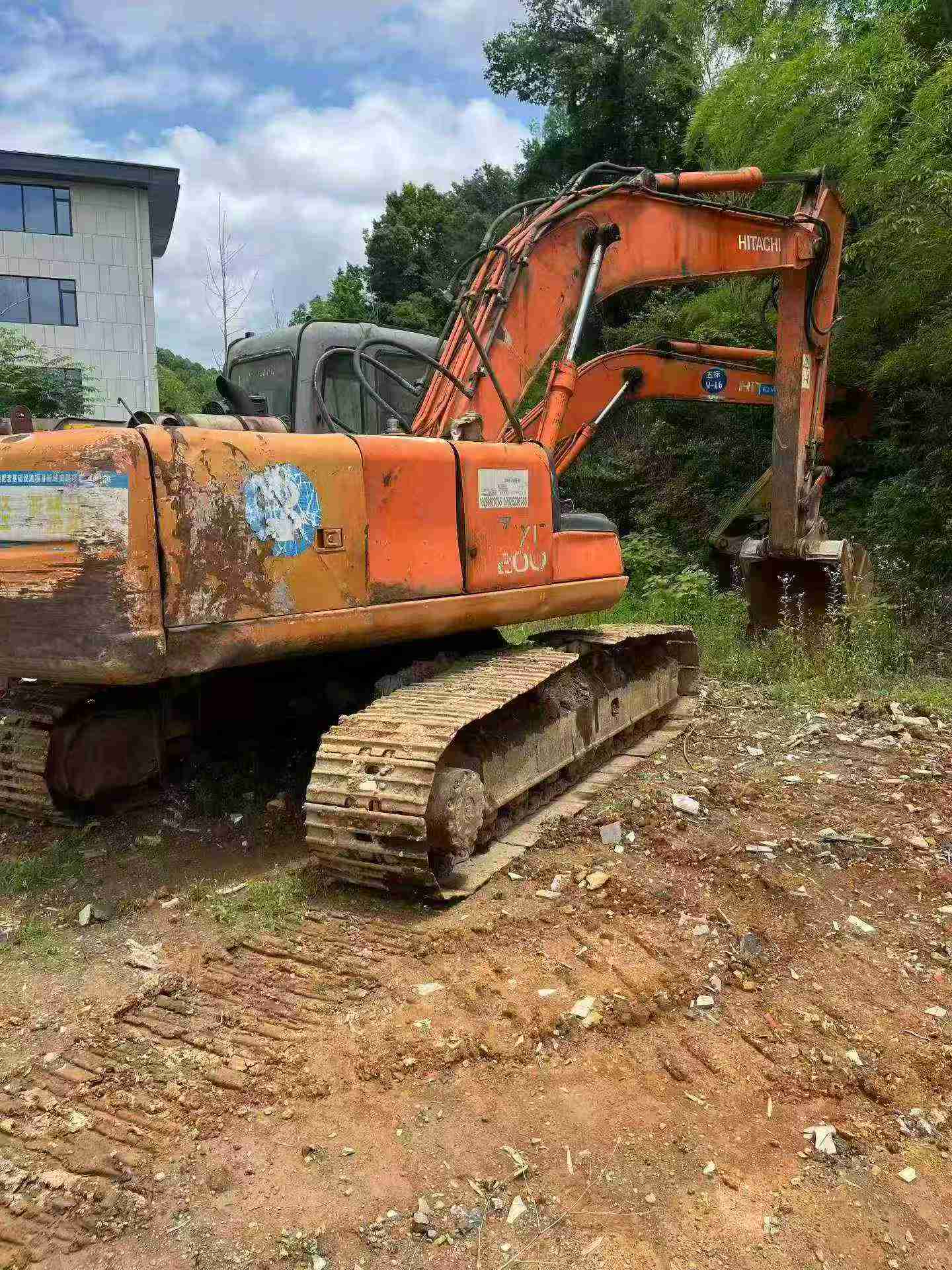 Buy Hitachi ZX200-6 Used Excavator / 2