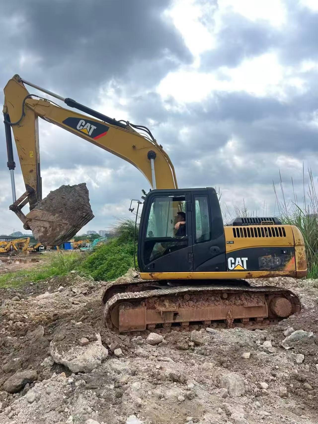 Buy Caterpillar M315 Used Excavator / 1