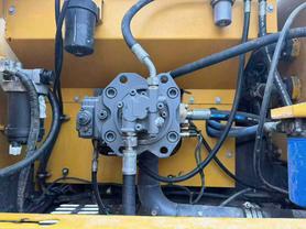 Buy XCMG XE305D Used Excavator / 6 Buy XCMG XE305D Used Excavator / 6