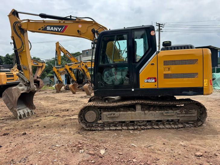 Buy Sany SY135 Used Excavator / 1