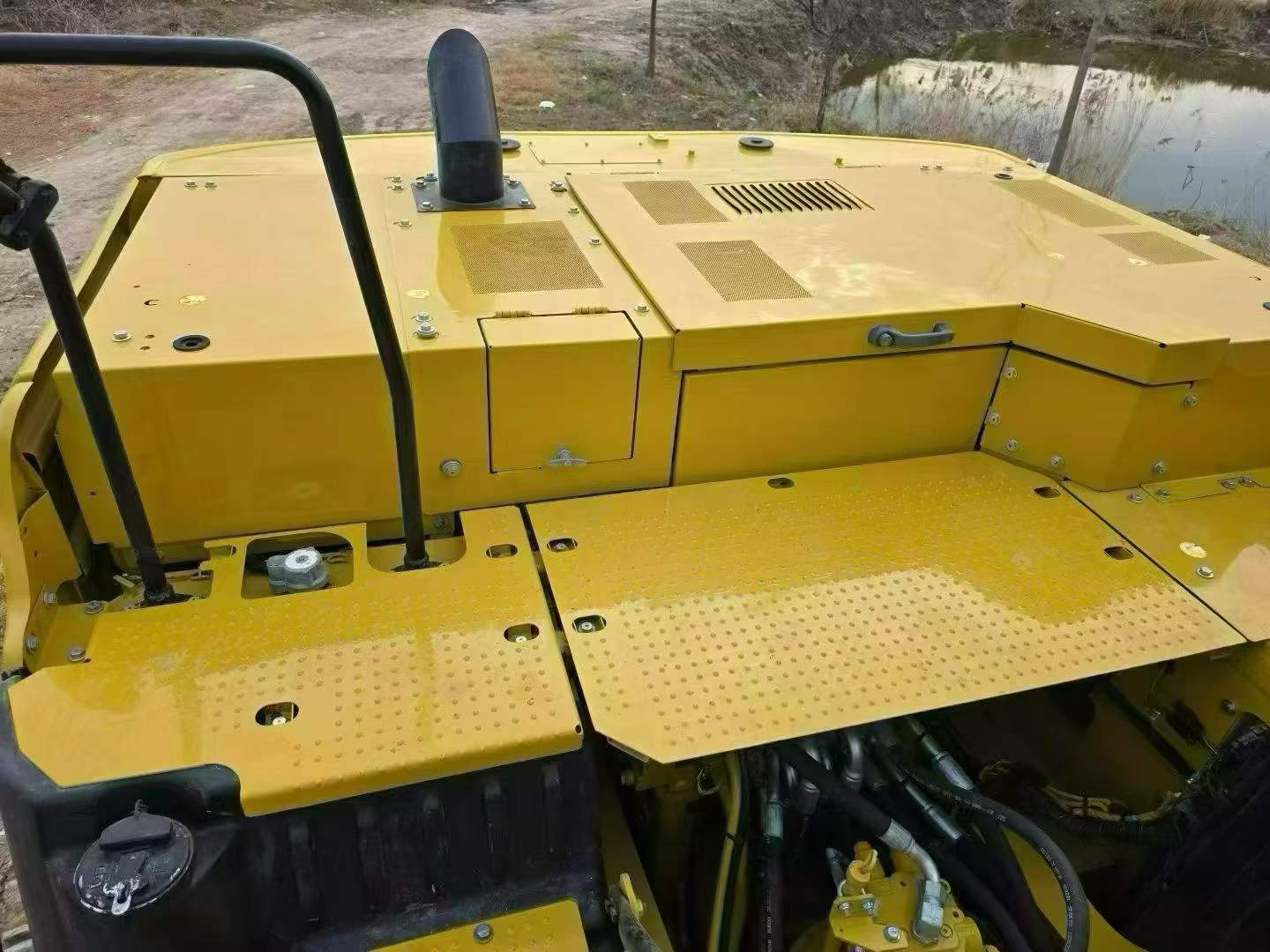 Buy Caterpillar 330B Used Excavator / 8