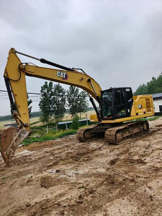 Buy Caterpillar 320GC Used Excavator / 1