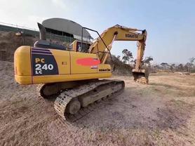 Buy Komatsu PC200 Used Excavator / 3 Buy Komatsu PC200 Used Excavator / 3
