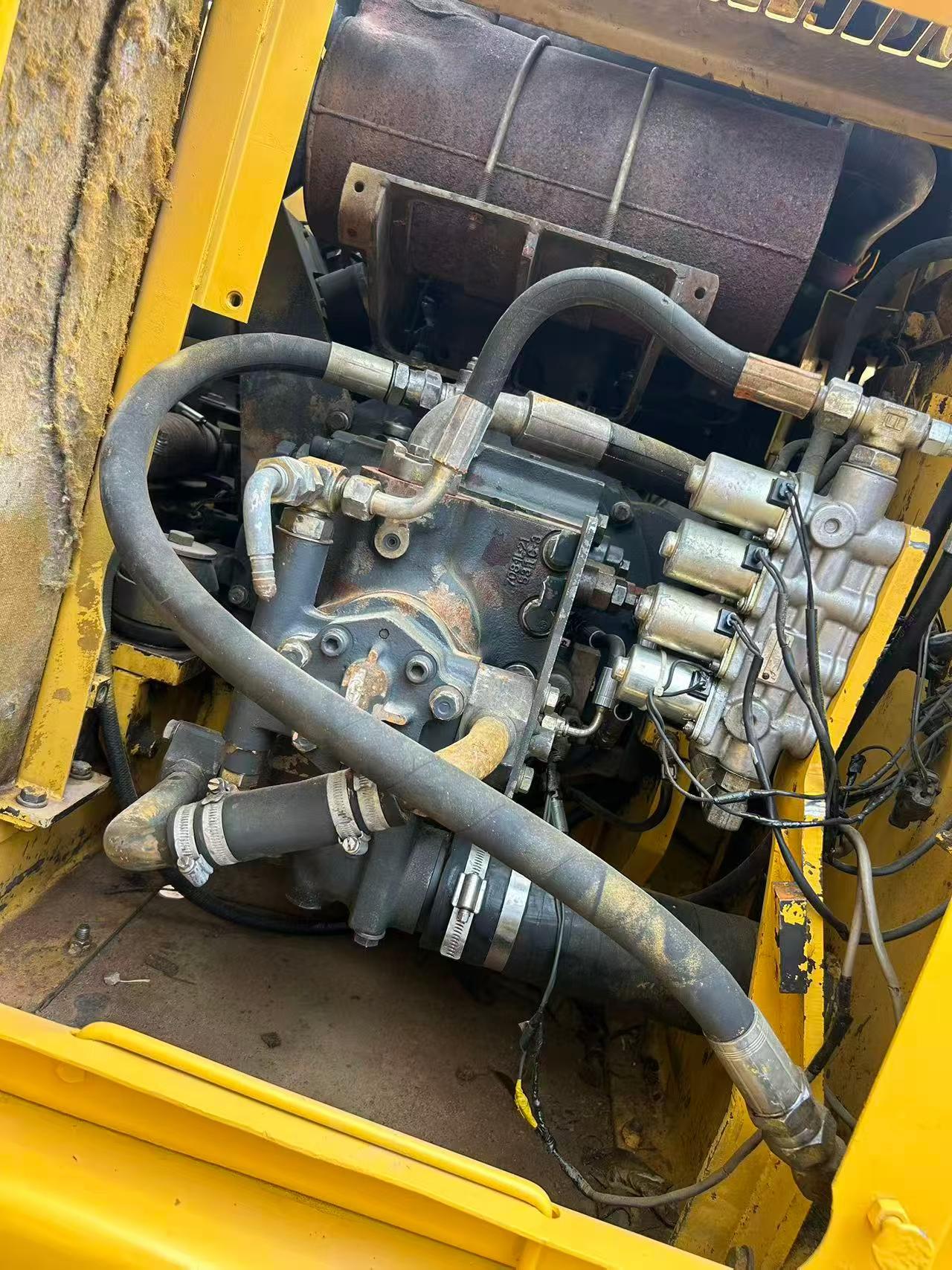 Buy Komatsu PC120-6E Used Excavator / 7