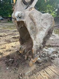 Buy Komatsu PC240-6 Used Excavator / 5 Buy Komatsu PC240-6 Used Excavator / 5
