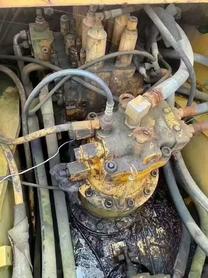 Buy Hyundai R200-5 Used Excavator / 6 Buy Hyundai R200-5 Used Excavator / 6
