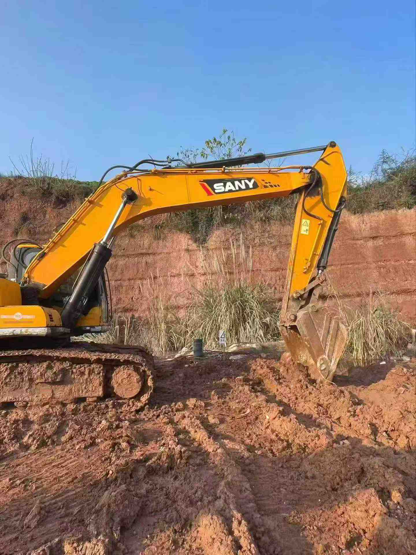 Buy Sany SY235C-8 Used Excavator / 2
