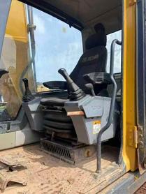 Buy XCMG XE150 Used Excavator / 3 Buy XCMG XE150 Used Excavator / 3