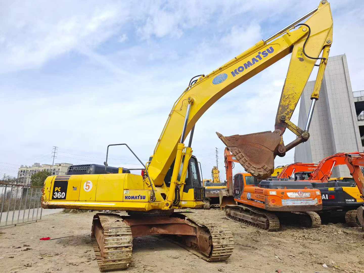 Buy Komatsu PC360-7 Used Excavator / 5