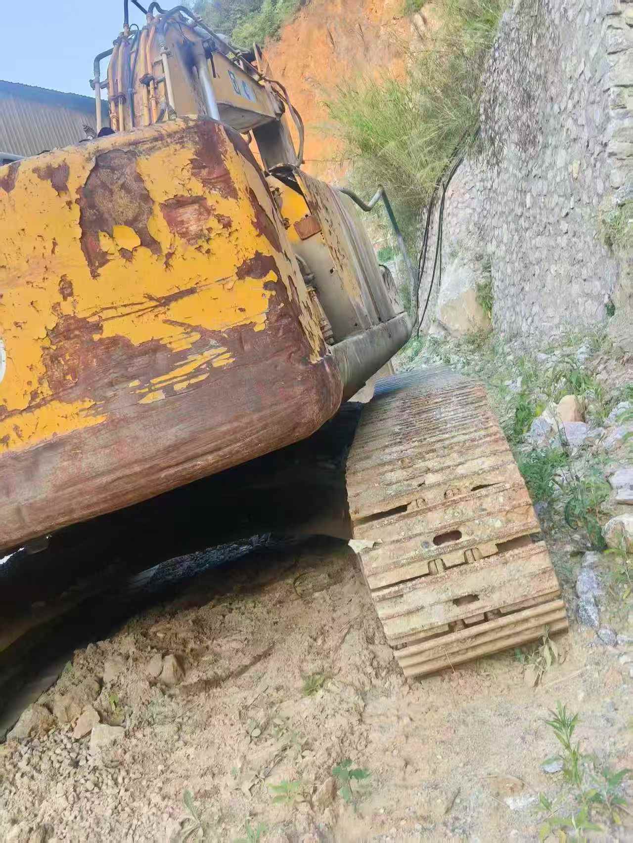 شراء حفارة XCMG XE260C مستعملة / 3