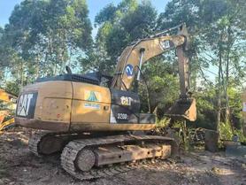 Buy Caterpillar 320D Used Excavator / 3 Buy Caterpillar 320D Used Excavator / 3