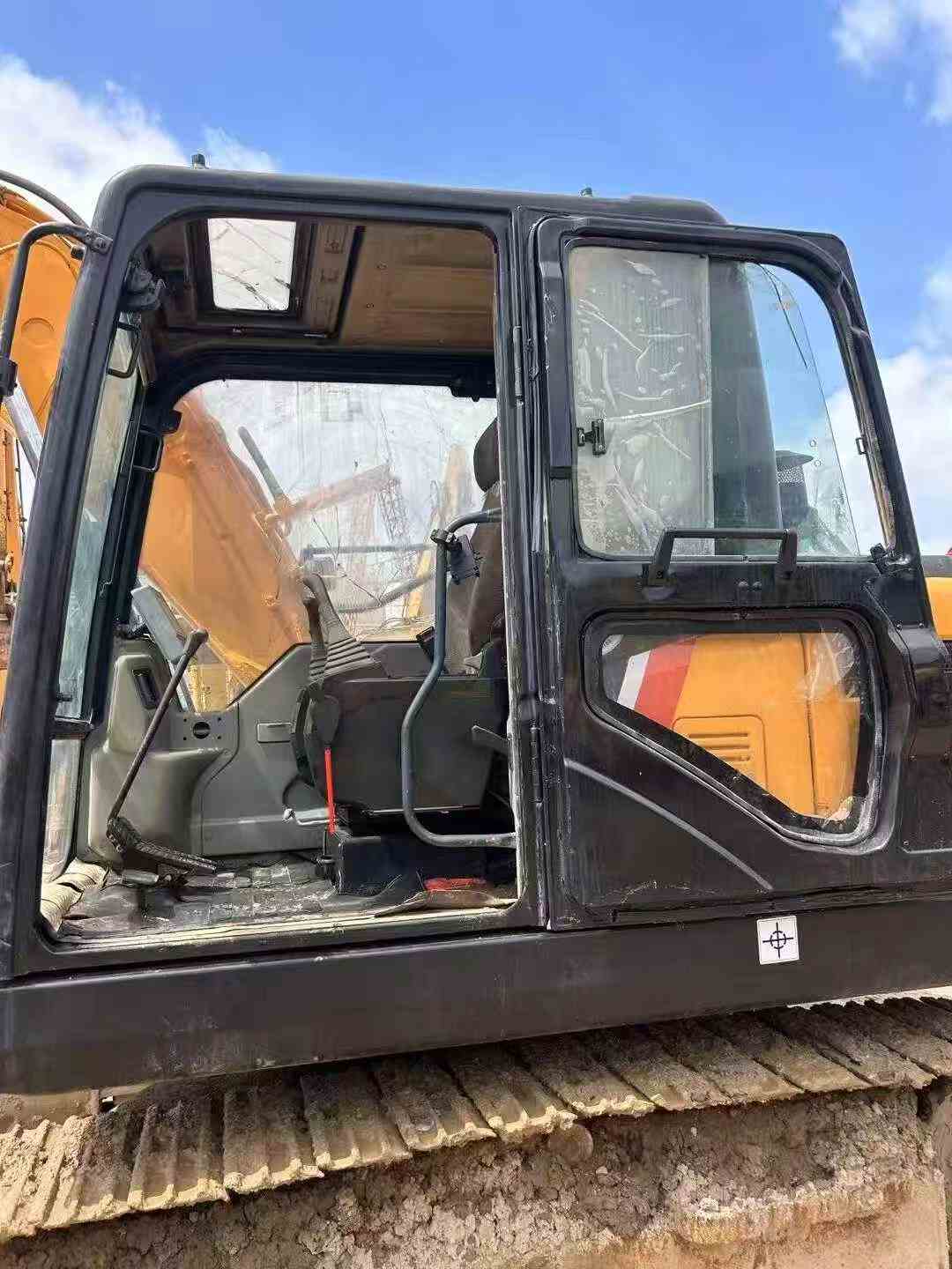 Buy Sany SY135 Used Excavator / 5