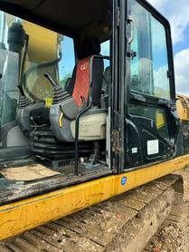 Buy Caterpillar 320D Used Excavator / 6 Buy Caterpillar 320D Used Excavator / 6