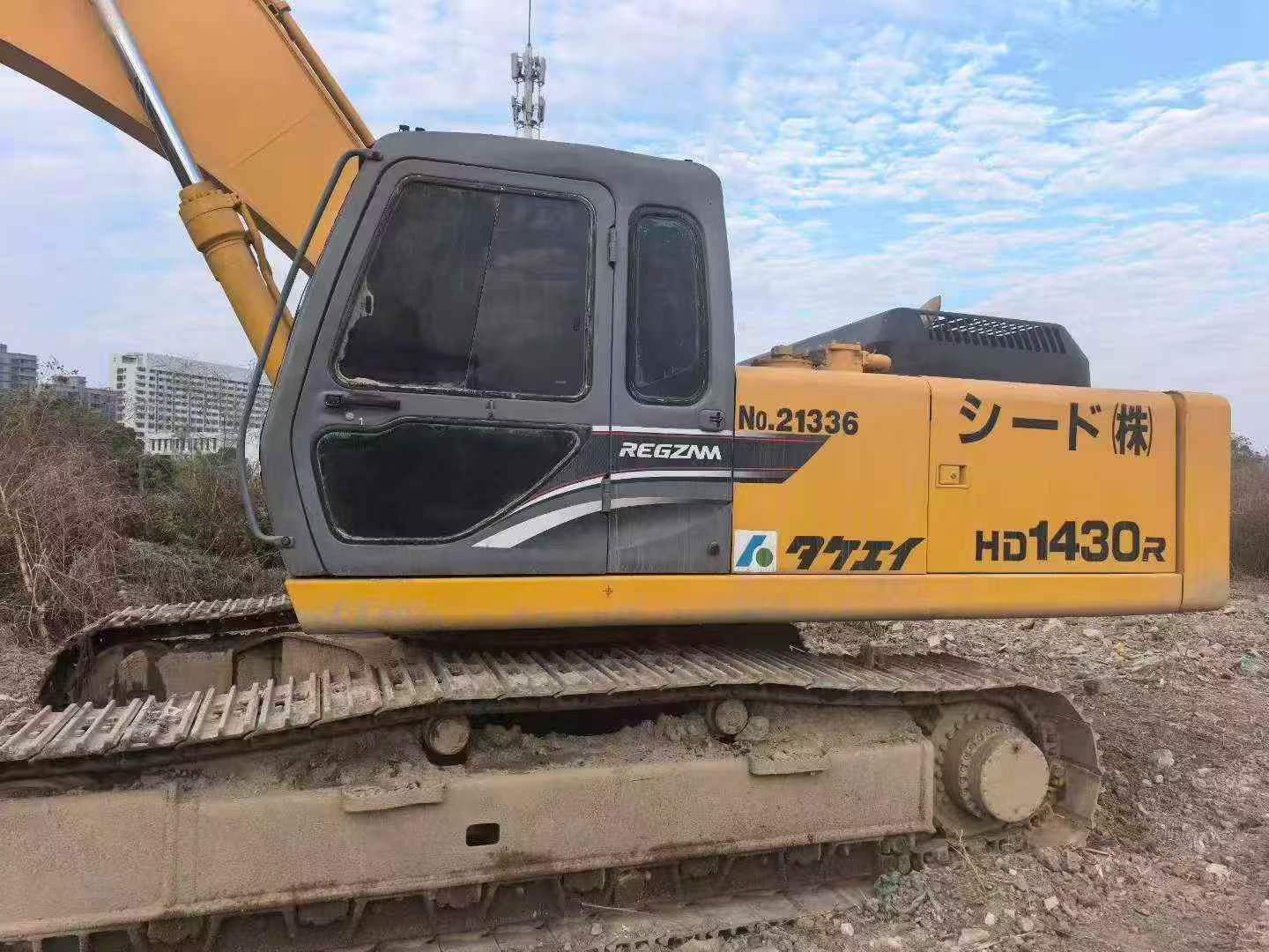 Buy Kato HD1430 Used Excavator / 8