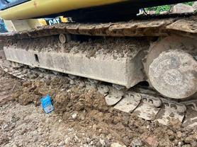Buy Komatsu PC120-6 Used Excavator / 4 Buy Komatsu PC120-6 Used Excavator / 4