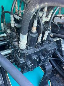 Buy Kobelco SK350-8 Used Excavator / 4 Buy Kobelco SK350-8 Used Excavator / 4