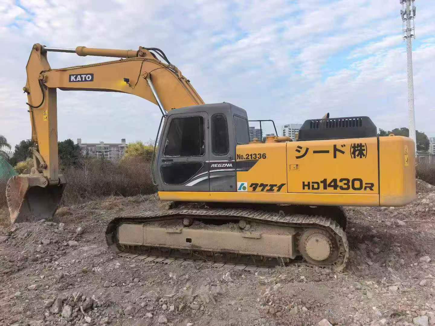 Buy Kato HD1430 Used Excavator / 7