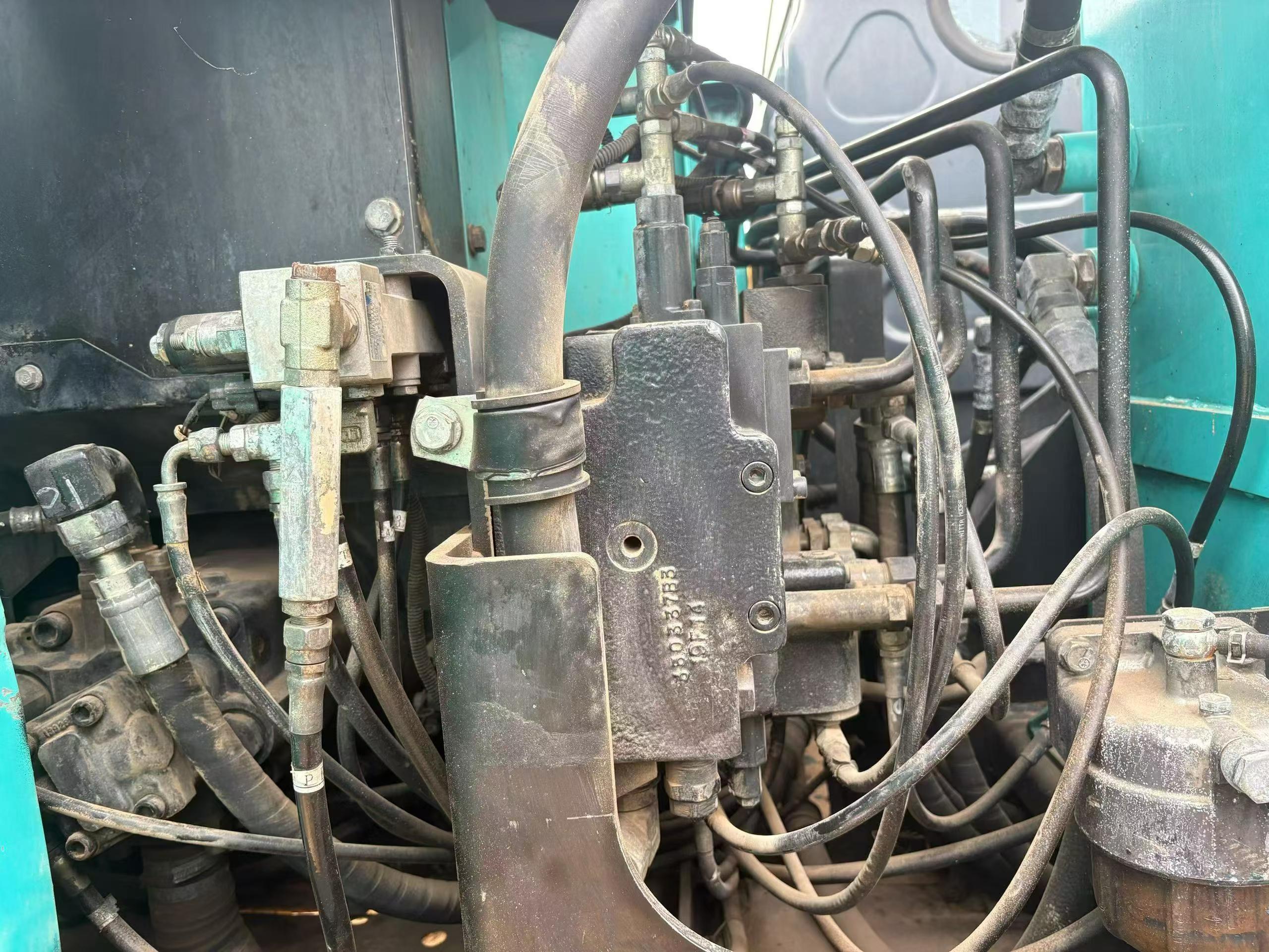Buy Kobelco SK75 Used Excavator / 5