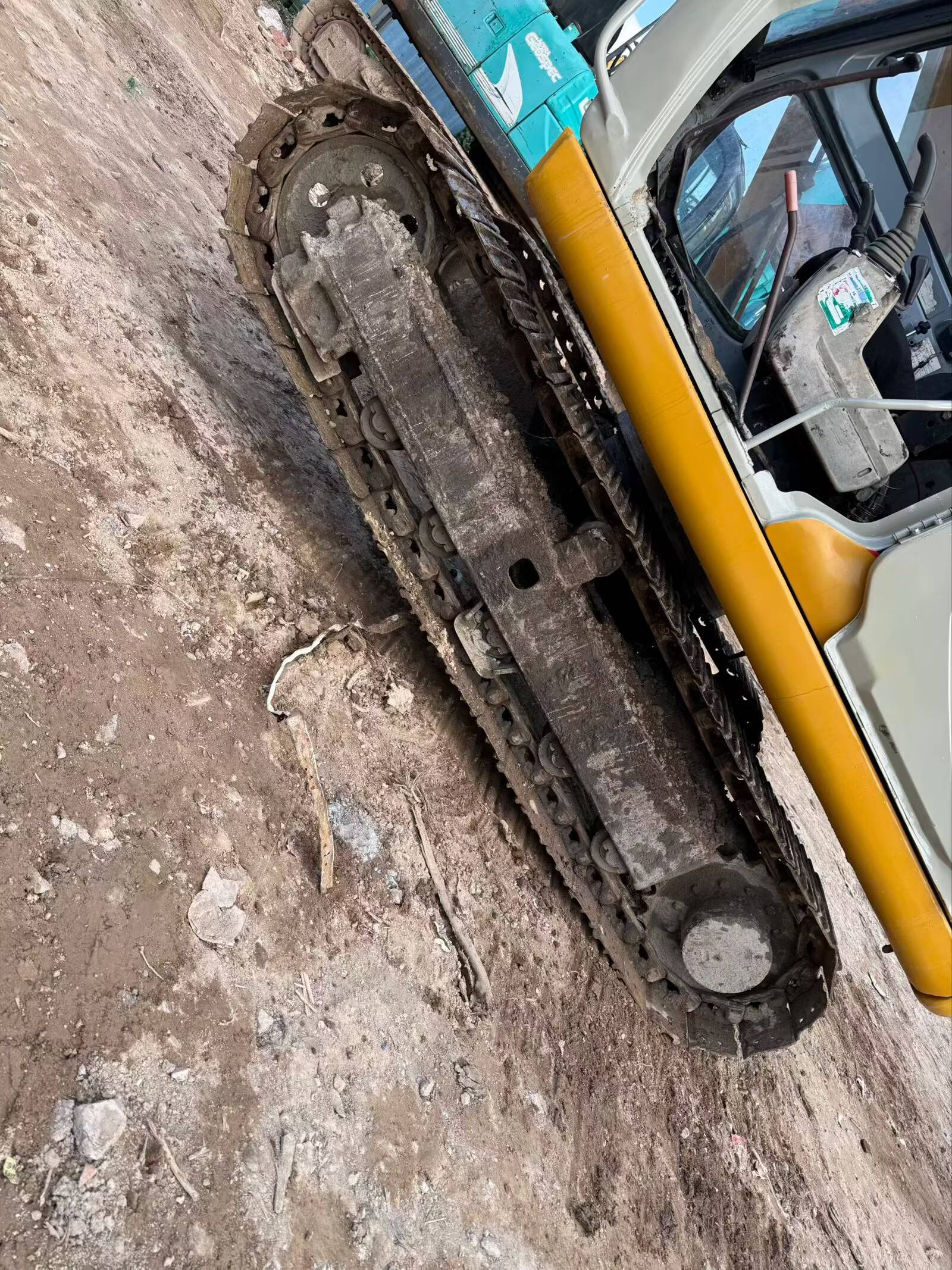 Buy Kato HD307 Used Excavator / 5