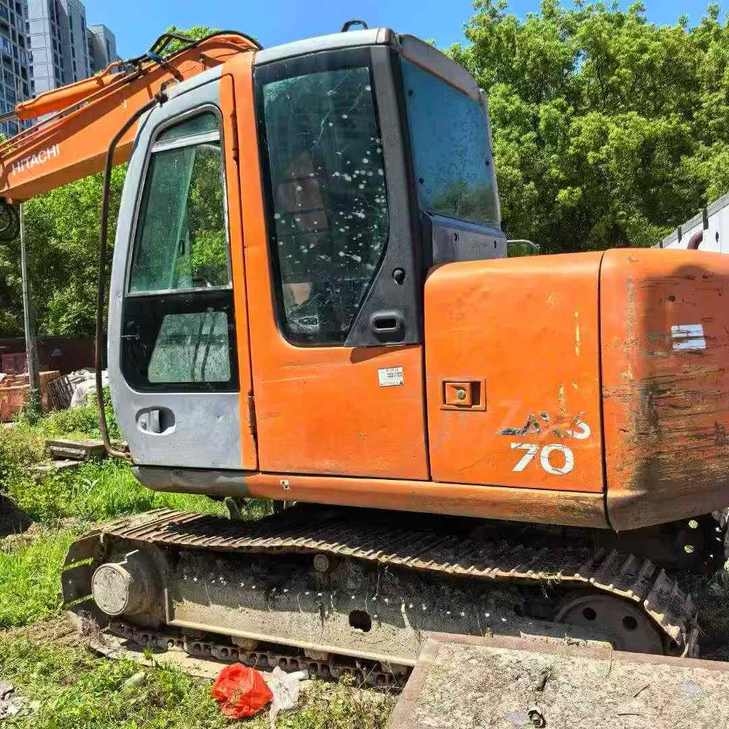 Buy Hitachi EX70 Used Excavator / 1