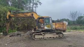 Buy Sany SY215C-8 Used Excavator / 4 Buy Sany SY215C-8 Used Excavator / 4